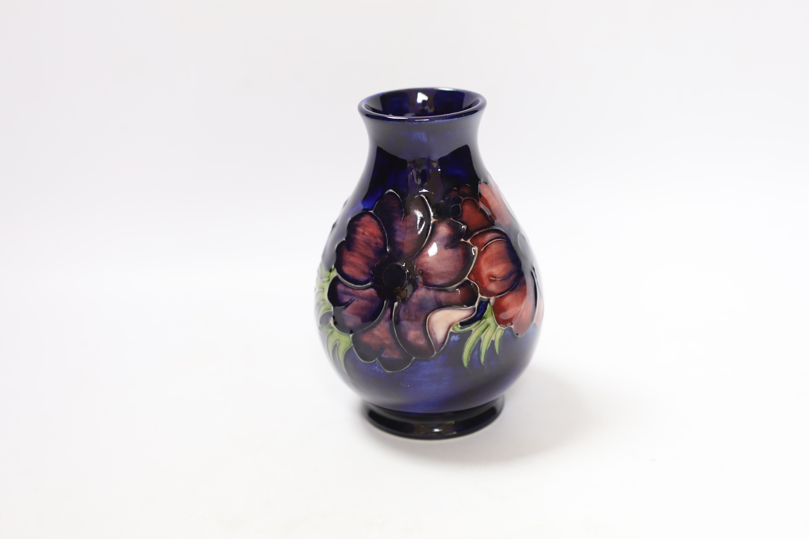 A Moorcroft vase decorated with poppies, 14cm